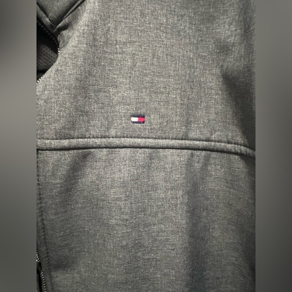 Tommy Hilfiger EUC Men’s Lightweight Soft-shell Classic Gray Jacket Full Zip - Picture 6 of 9